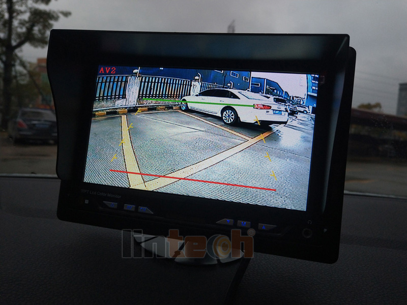 7 Inch LCD Monitor and IR 18LED Parking Camera IP69K Truck Reverse camera system - Image 3